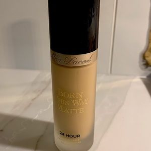 Too Faced Born This Way Matte 24 Hr Foundation